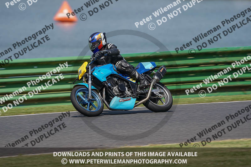 enduro digital images;event digital images;eventdigitalimages;mallory park;mallory park photographs;mallory park trackday;mallory park trackday photographs;no limits trackdays;peter wileman photography;racing digital images;trackday digital images;trackday photos